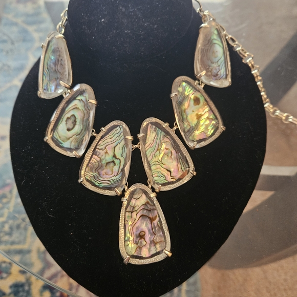 Elegant Abalone Shell Necklace By KENDRA SCOTT - Picture 1 of 6